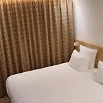 Geographotel Paris-roissy Cdg Airport Le Mesnil-Amelot
