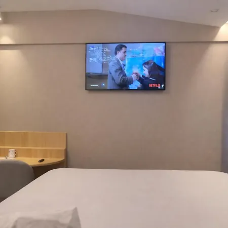 Hotel Geographotel Paris-roissy Cdg Airport
