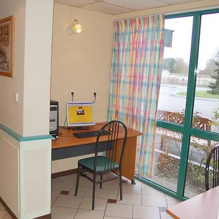 Geographotel Paris-roissy Cdg Airport Le Mesnil-Amelot